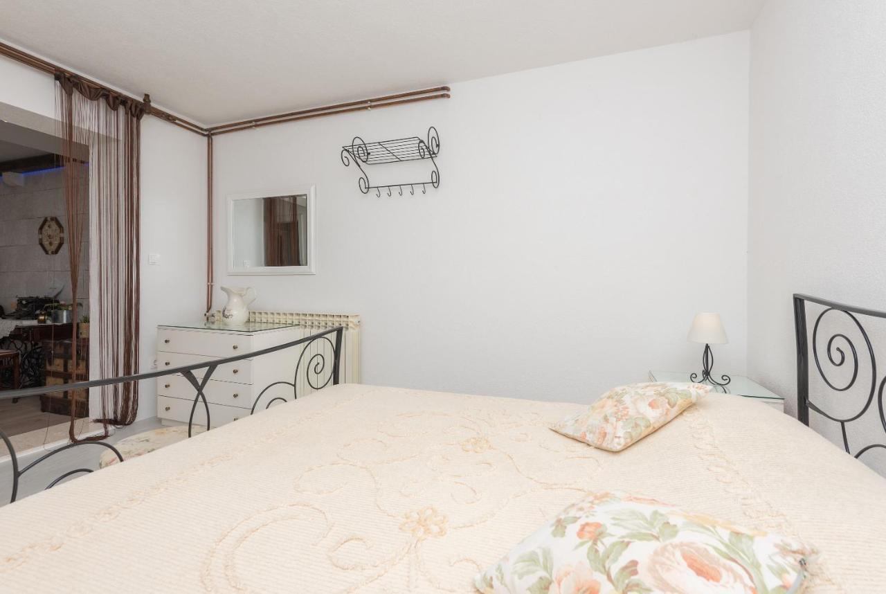 Apartmani Antunovic Подгора Экстерьер фото