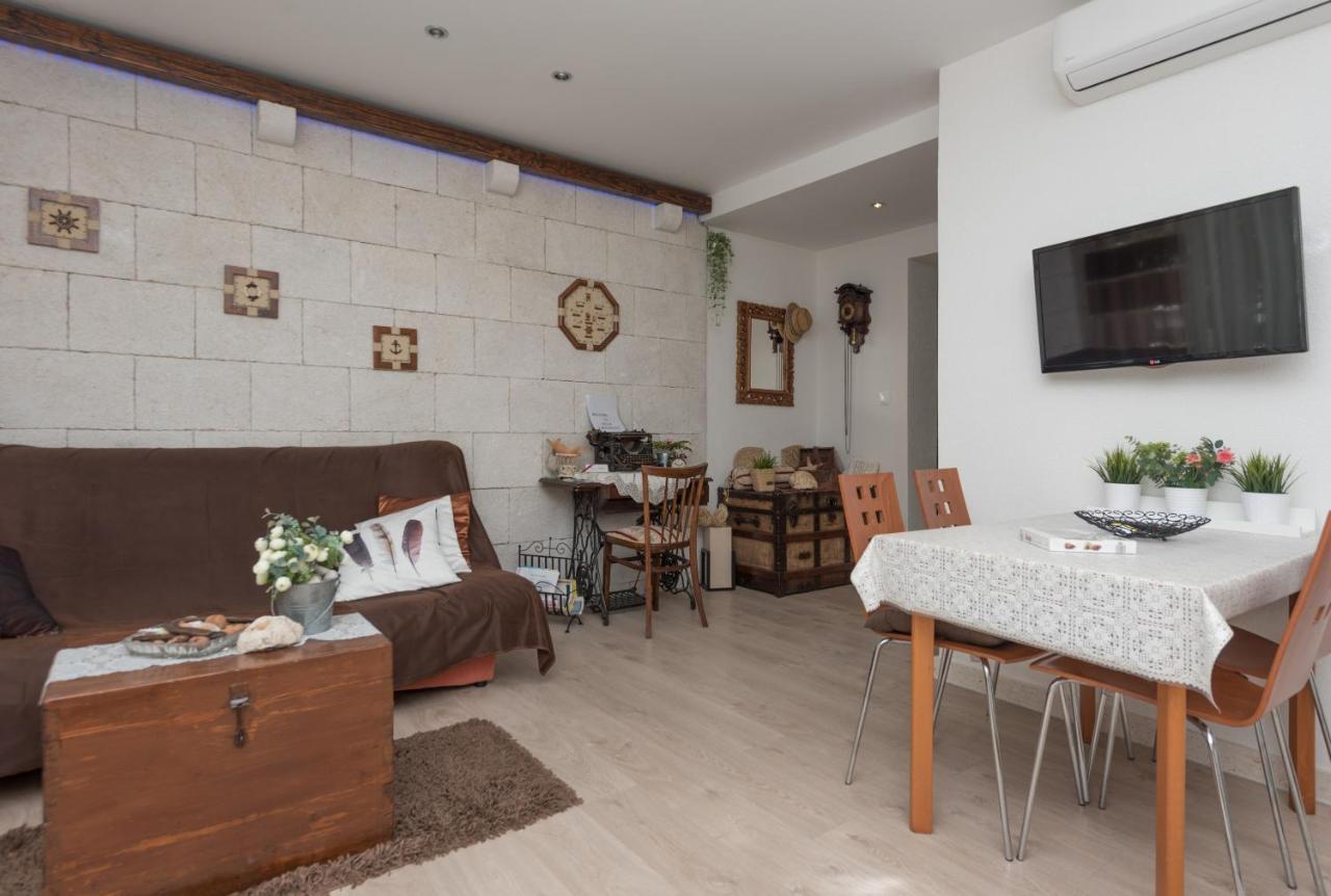 Apartmani Antunovic Подгора Экстерьер фото